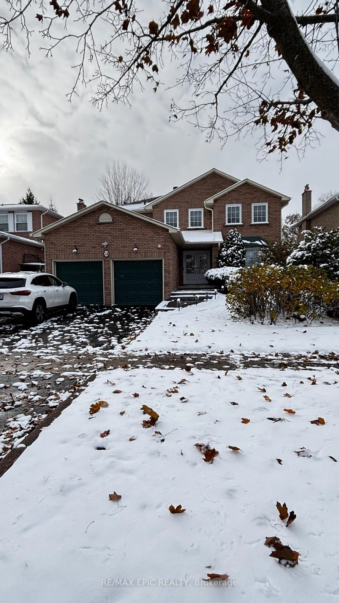 Photo 7 of Unit WALK-OUT BASEMENT, 24 Cairns Drive, Markham, Raymerville — HOMEH
