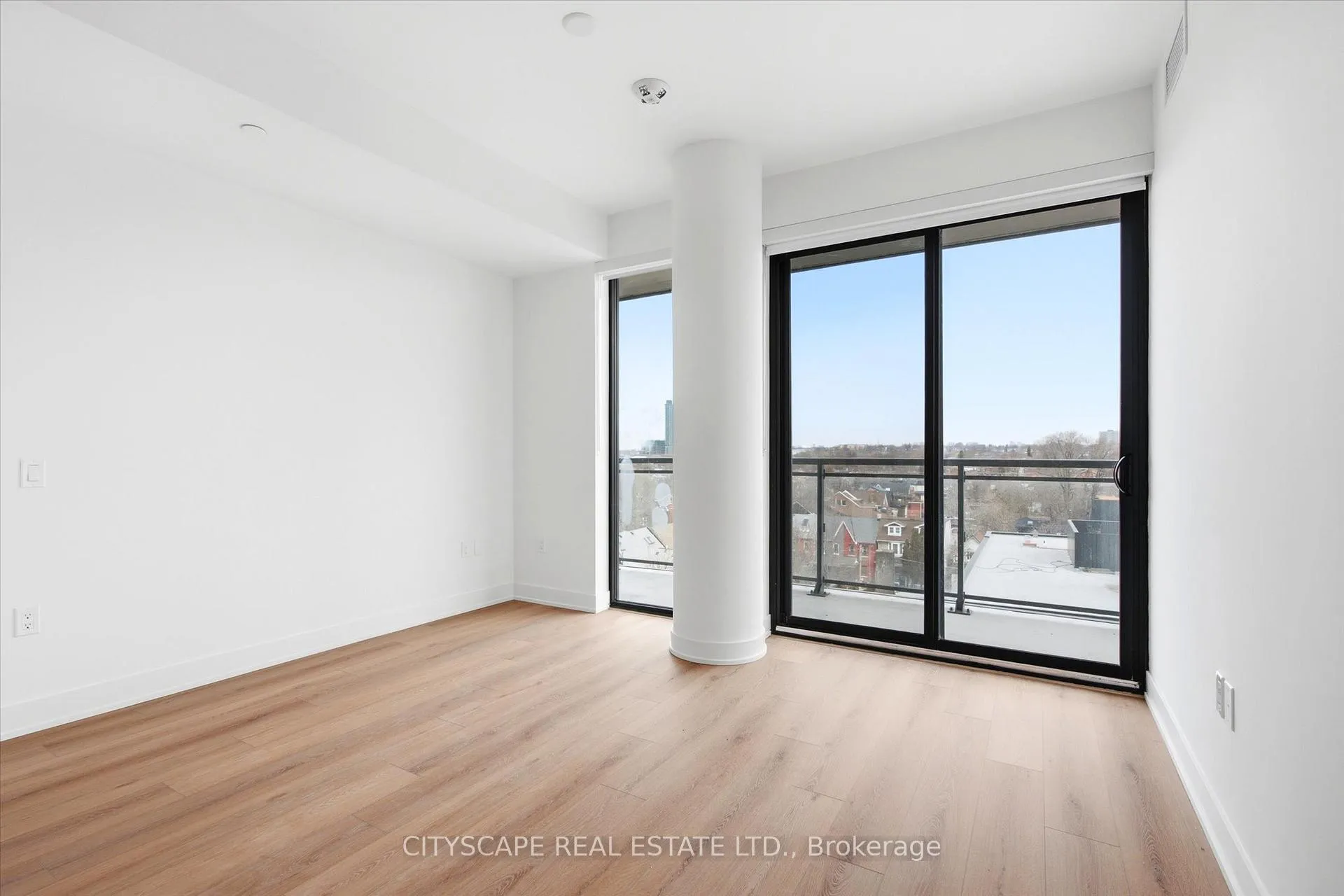 Photo 7 of Unit 701, 758 Dovercourt Road, Toronto, Dovercourt-Wallace Emerson-Junction — HOMEH