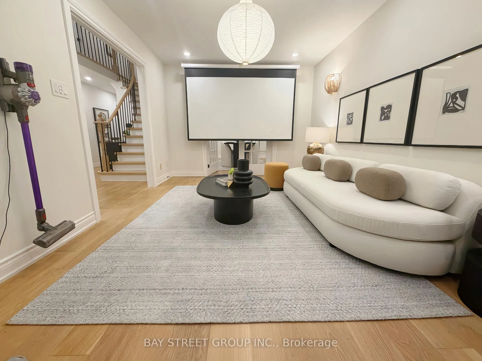 Photo 10 of 78 John Stiver Crescent, Markham, Buttonville — HOMEH