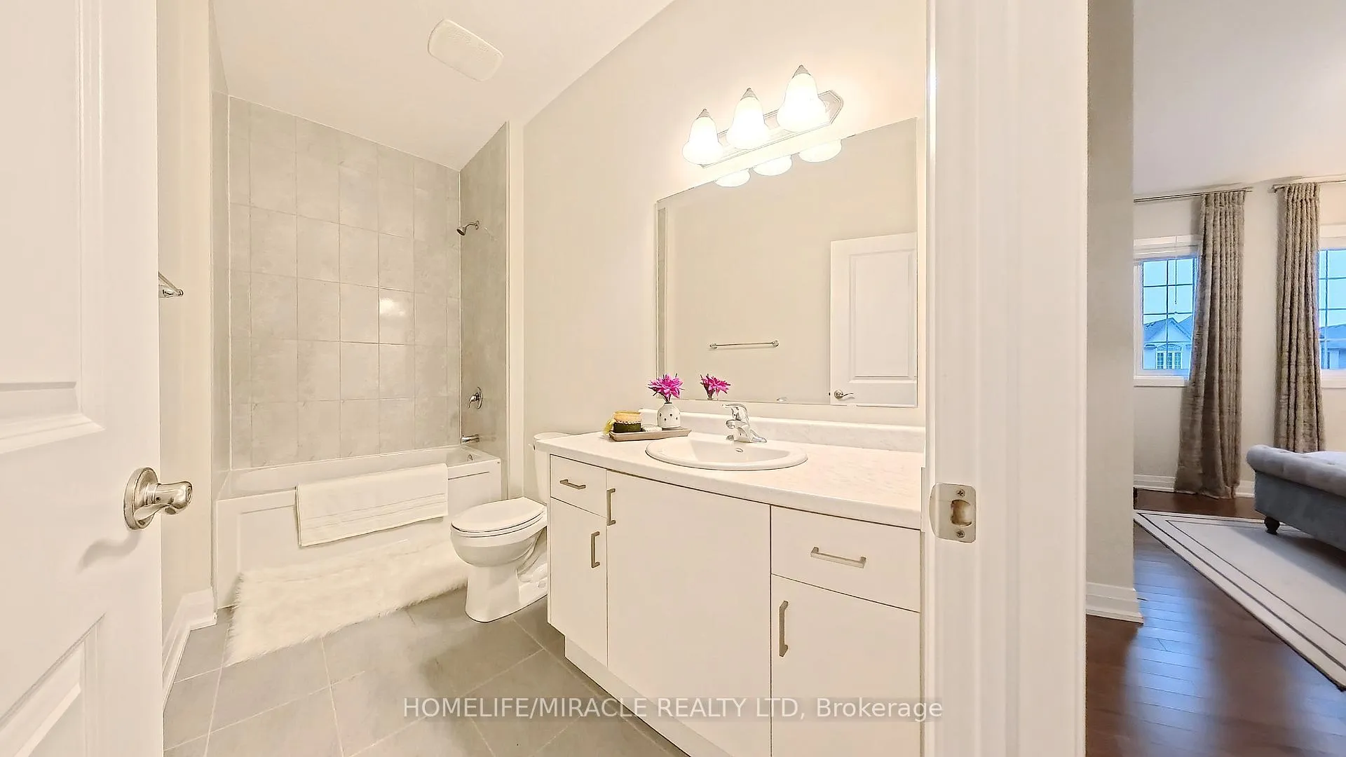 Photo 45 of 63 Ian Ormston Drive, Kitchener, Doon South — HOMEH