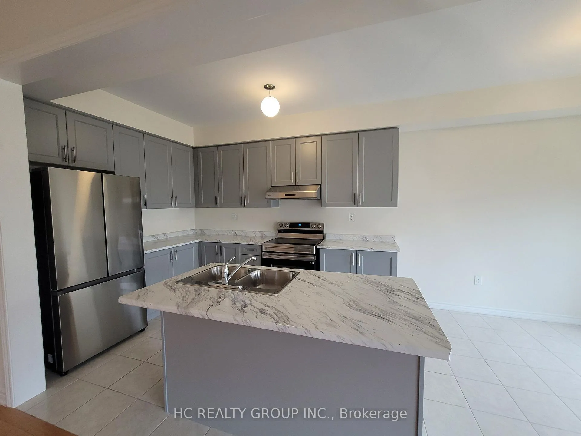 Photo 4 of 1135 Azalea Avenue, Pickering, Rural Pickering — HOMEH