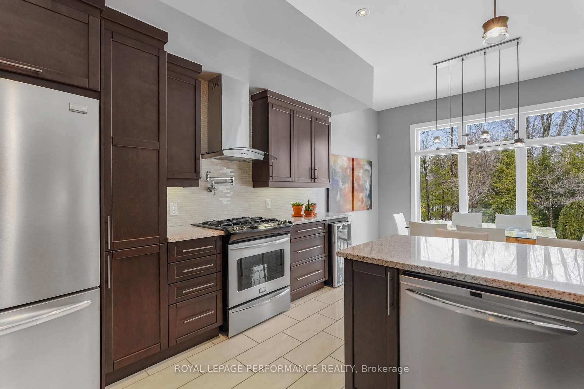 Photo 16 of 26 Jacquot Street N, Champlain, Champlain Twp — HOMEH