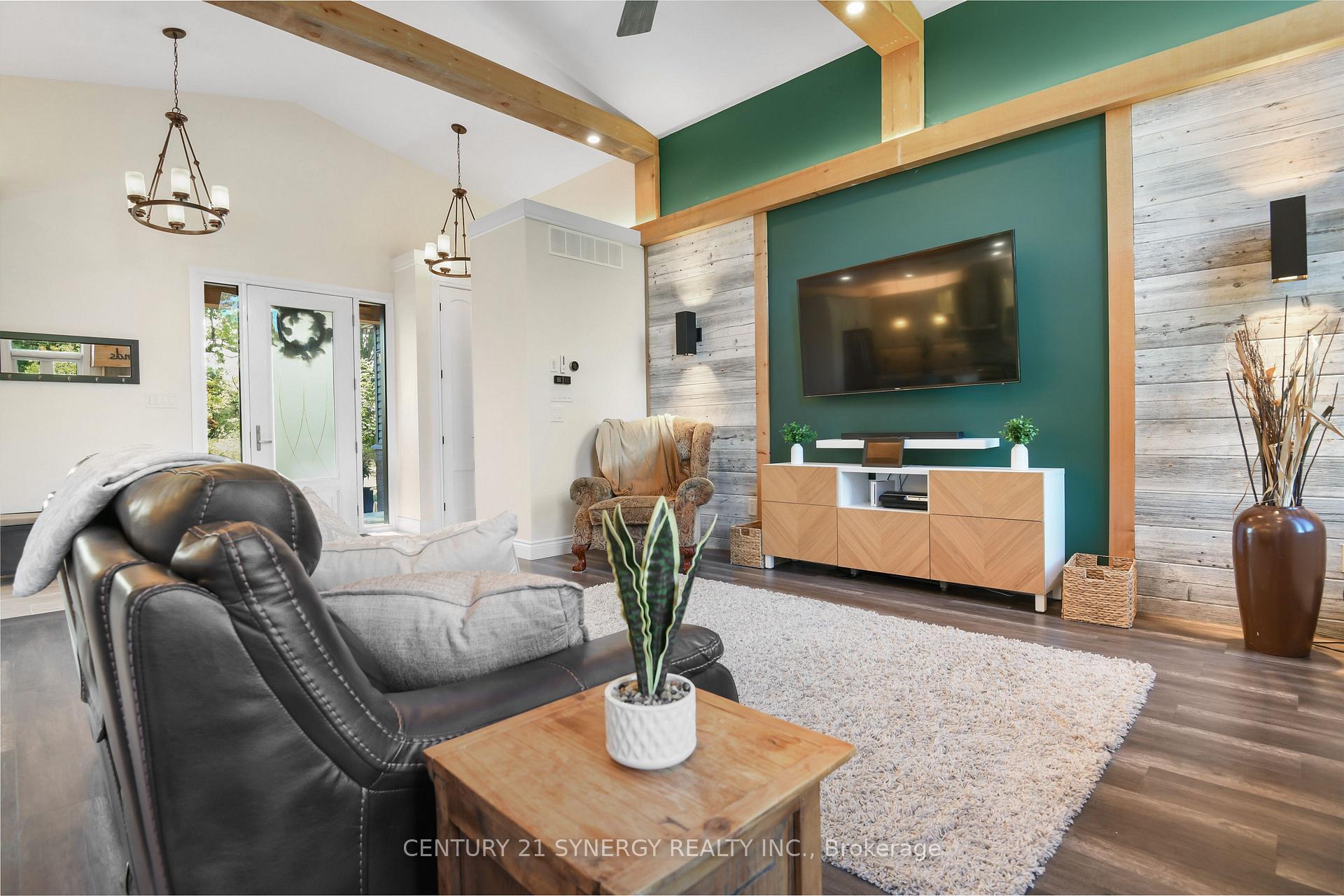 Photo 9 of 1071 Mill Ridge Road, McNab/Braeside, Mcnab/Braeside Twps — HOMEH