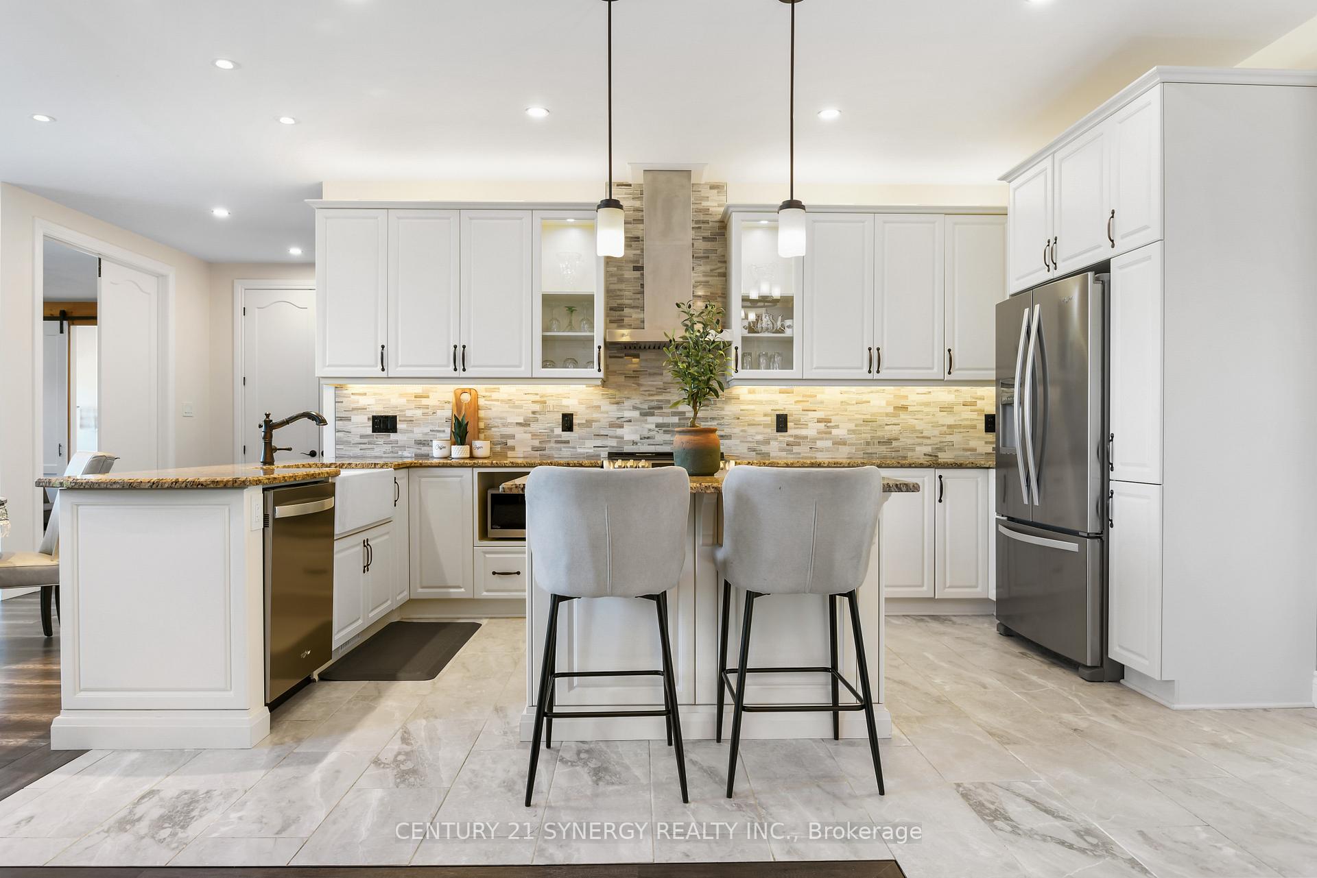Photo 12 of 1071 Mill Ridge Road, McNab/Braeside, Mcnab/Braeside Twps — HOMEH