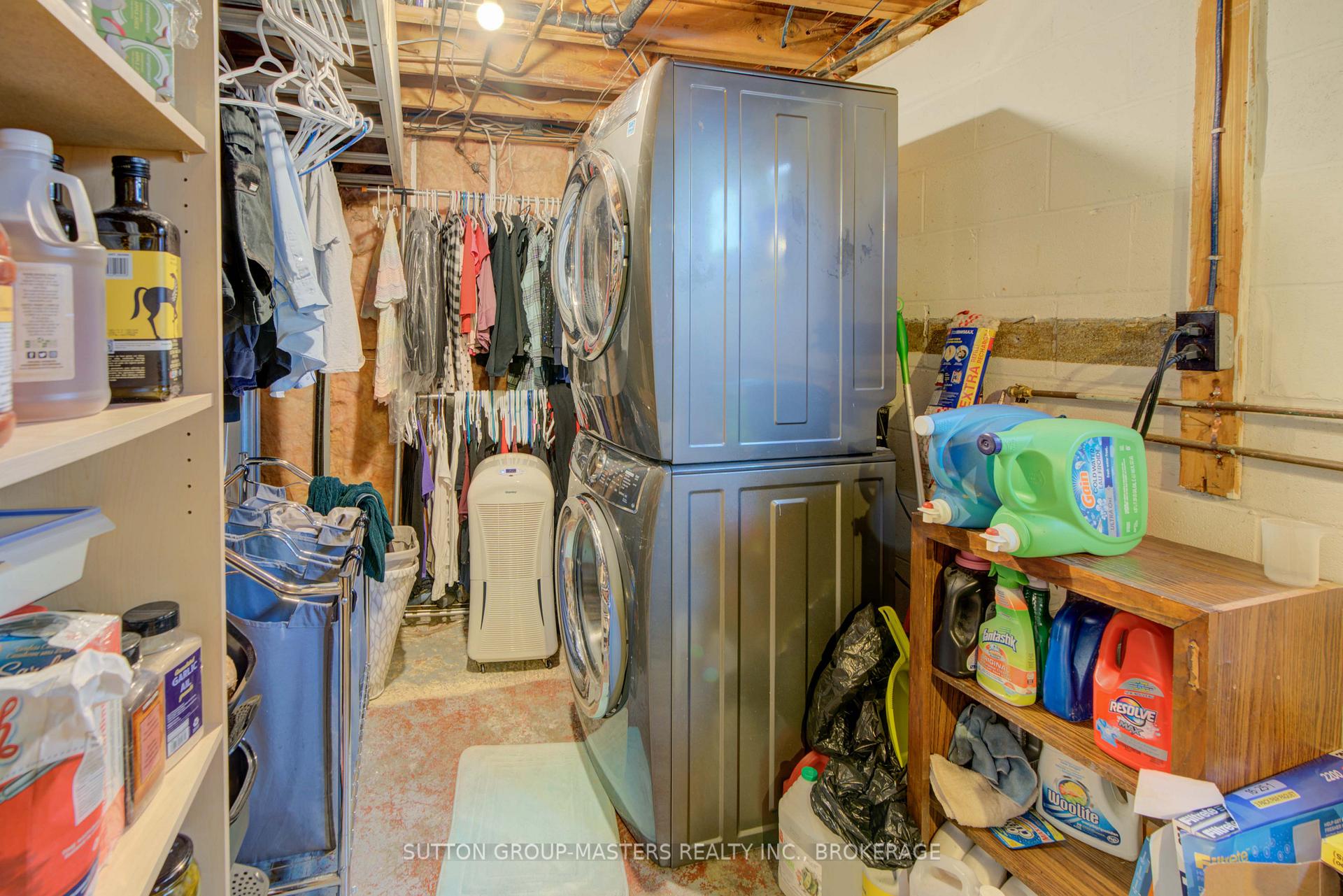 Photo 30 of 126 Chesterfield Drive, Loyalist, Amherstview — HOMEH