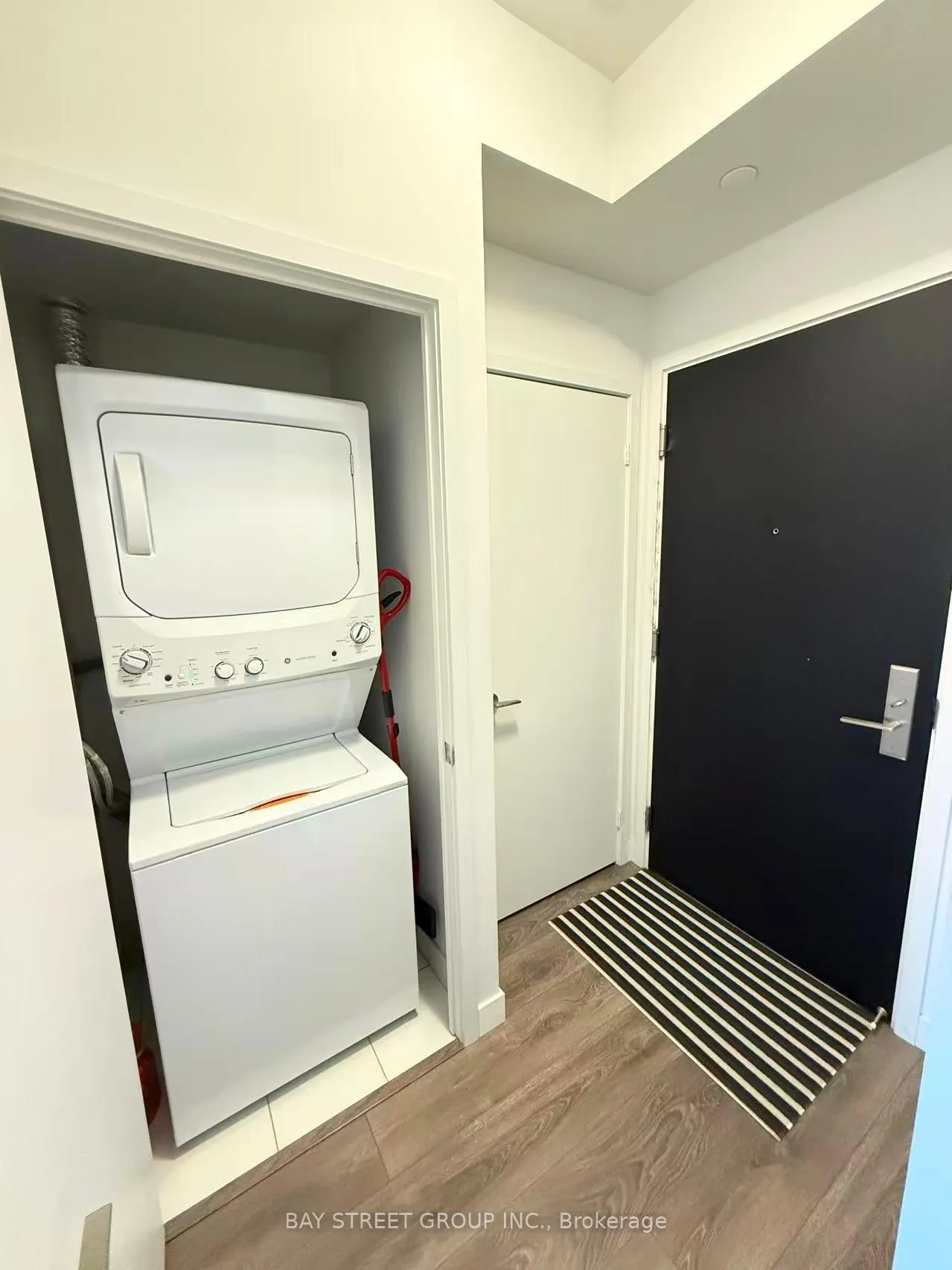 Photo 9 of Unit 4508, 8 Eglinton Avenue E, Toronto, Mount Pleasant West — HOMEH