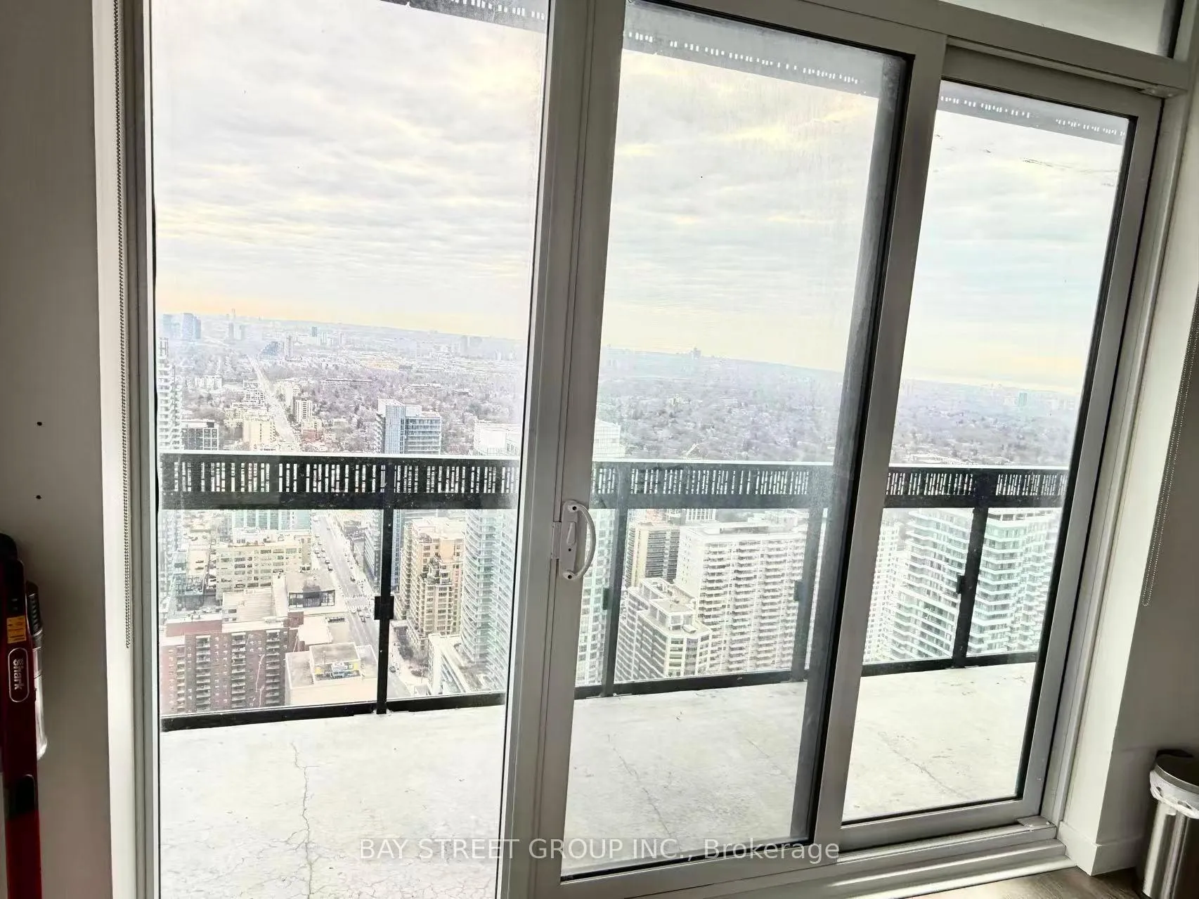 Photo 11 of Unit 4508, 8 Eglinton Avenue E, Toronto, Mount Pleasant West — HOMEH