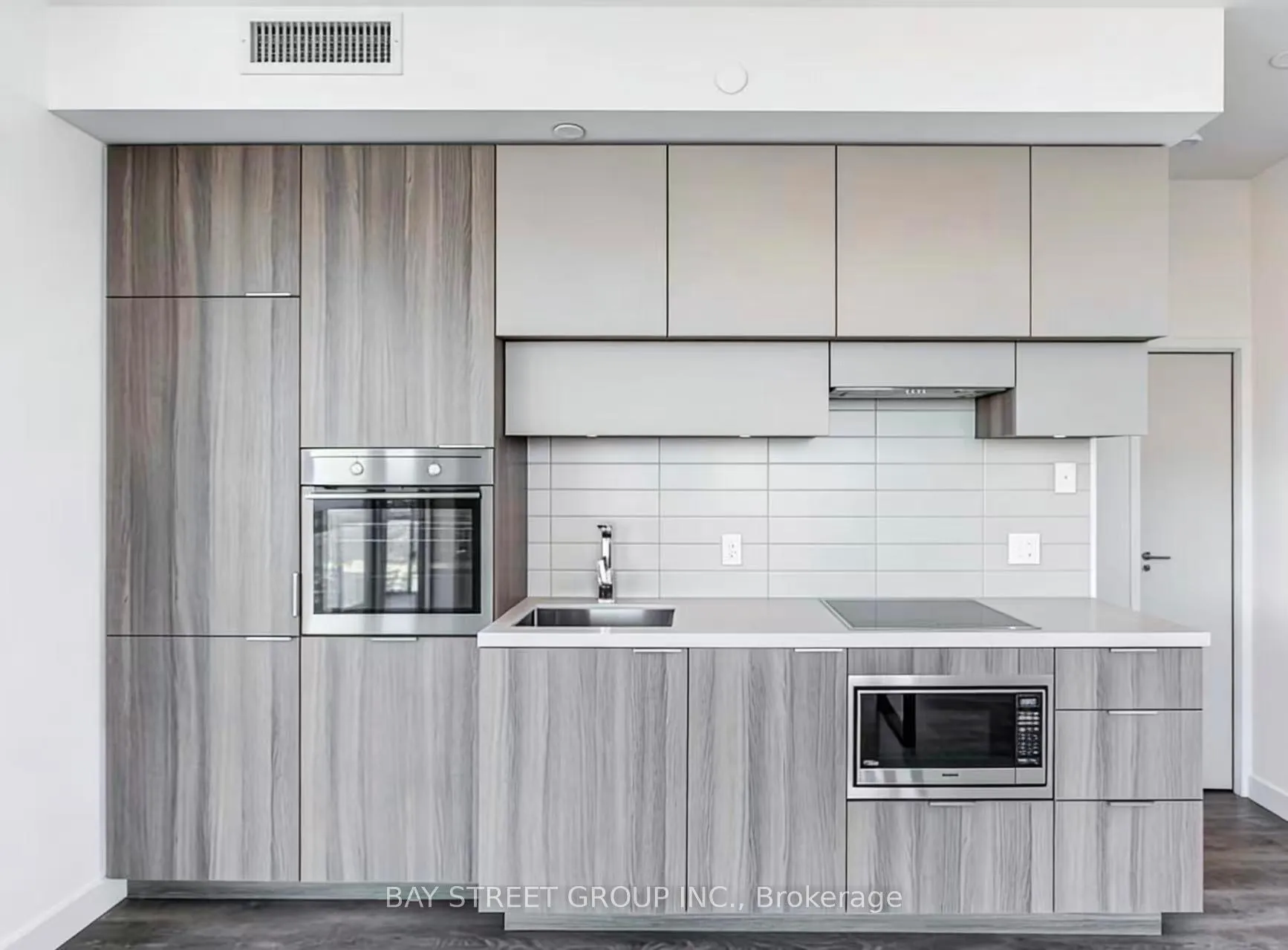 Photo 12 of Unit 4508, 8 Eglinton Avenue E, Toronto, Mount Pleasant West — HOMEH