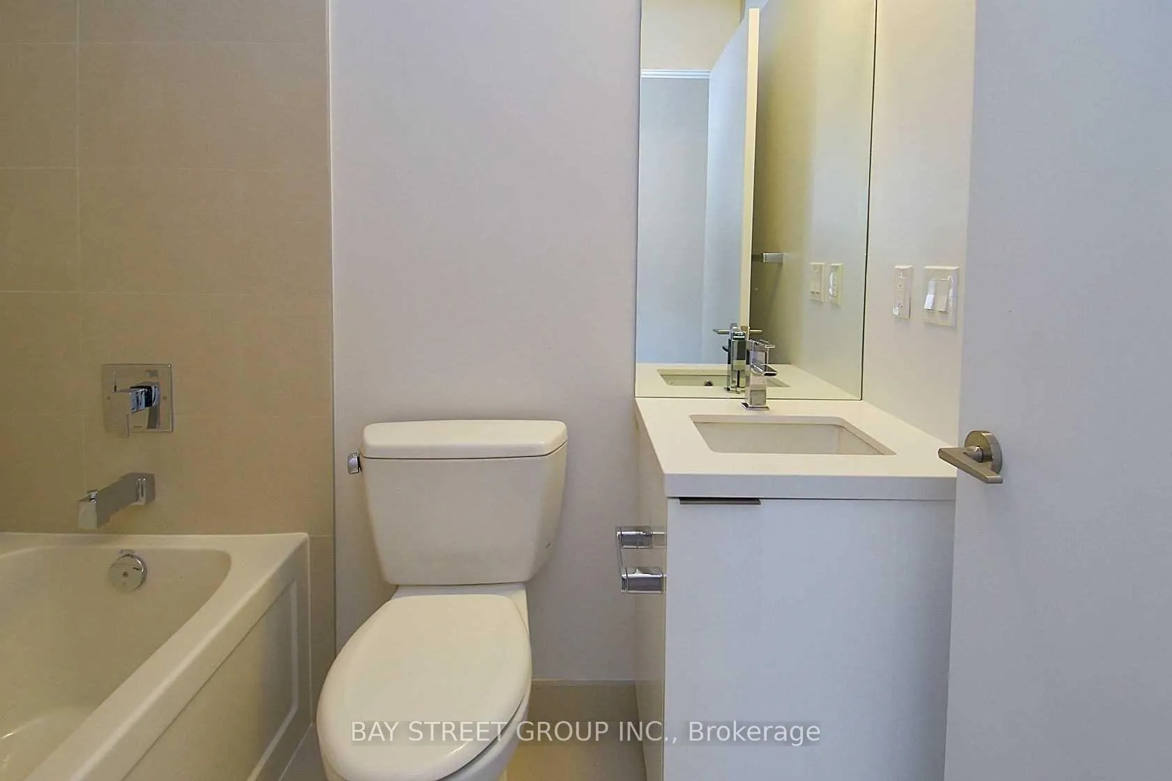 Photo 16 of Unit 4508, 8 Eglinton Avenue E, Toronto, Mount Pleasant West — HOMEH