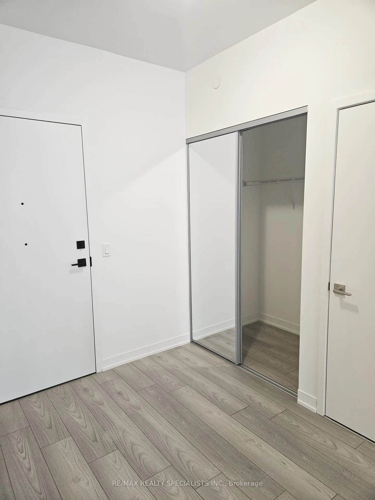 Photo 10 of Unit 2131, 498 Caldari Road, Vaughan, Concord — HOMEH