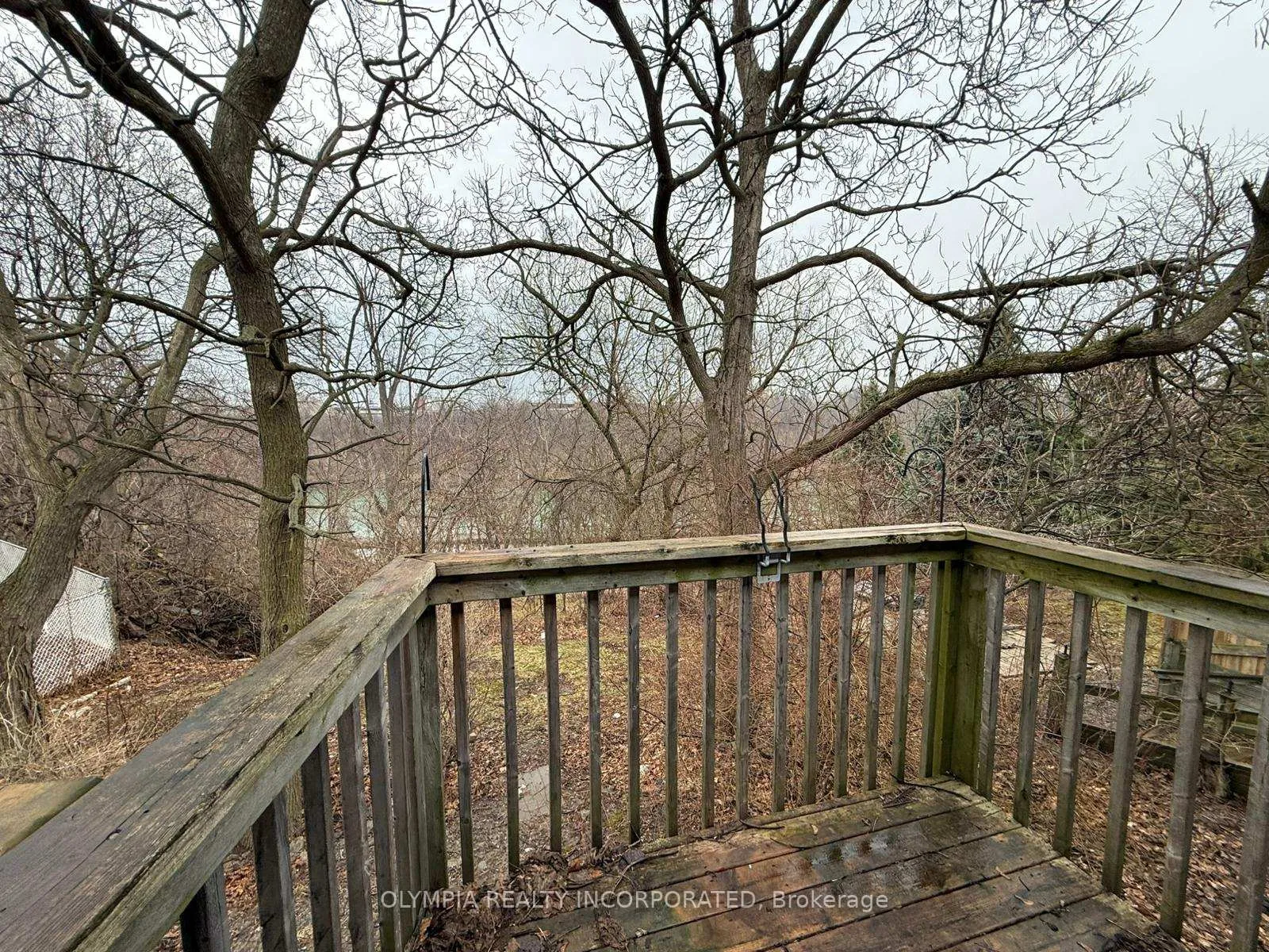 Photo 8 of Unit Upper, 76 Martindale Road, St. Catharines, Grapeview — HOMEH