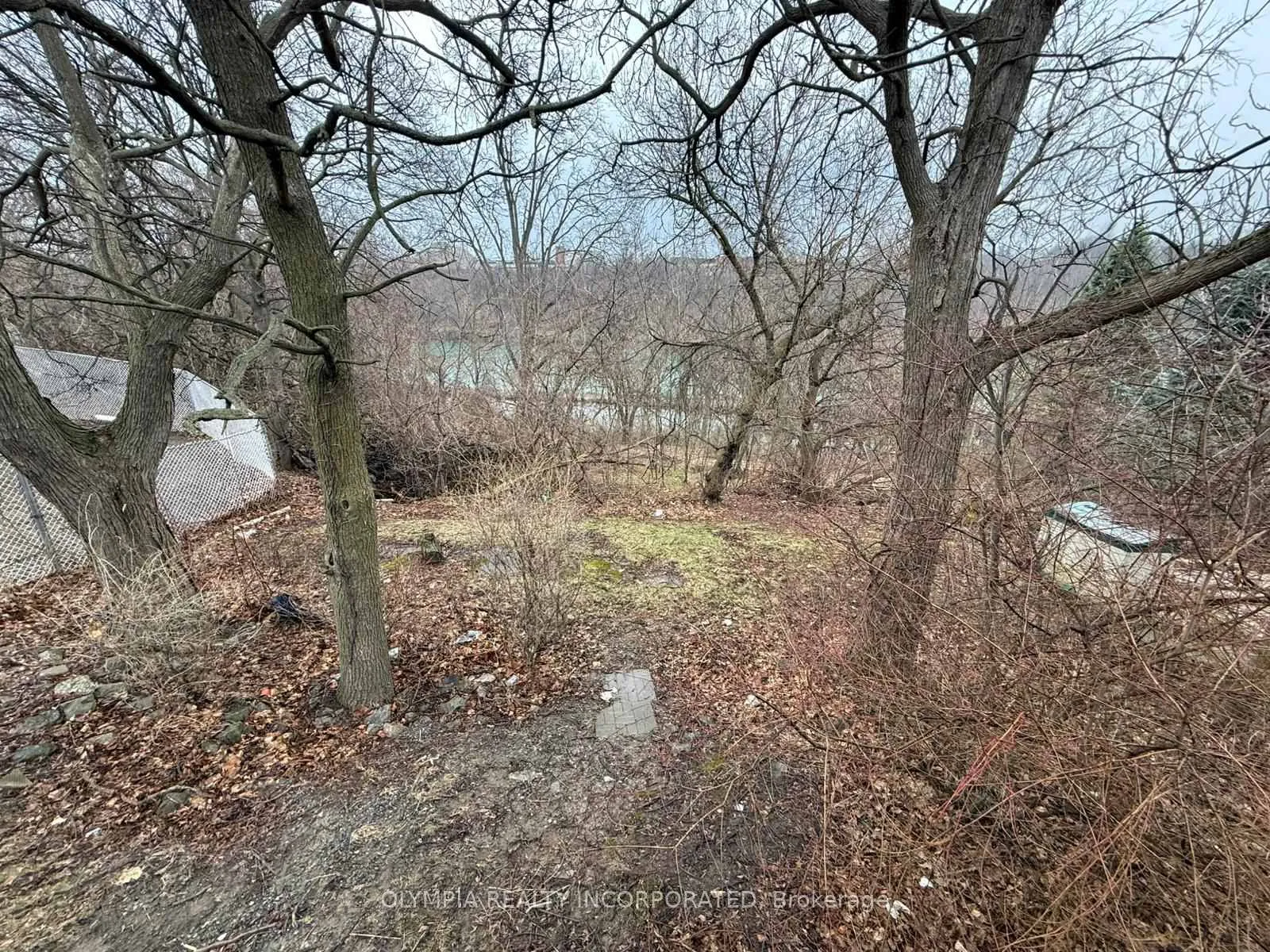 Photo 16 of Unit Upper, 76 Martindale Road, St. Catharines, Grapeview — HOMEH