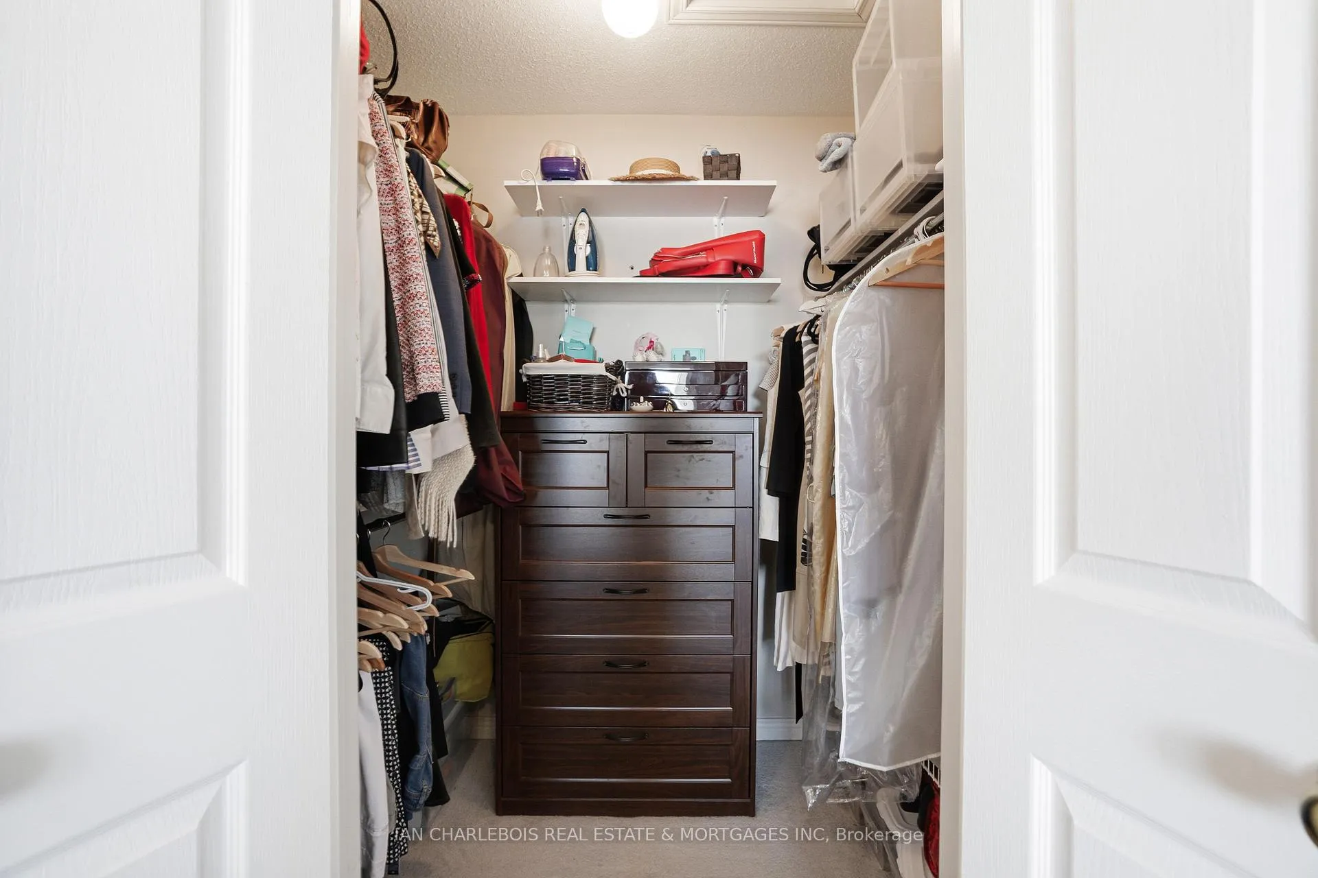 Photo 22 of 907 Markwick Crescent, Ottawa, Notting Hill/Summerside — HOMEH