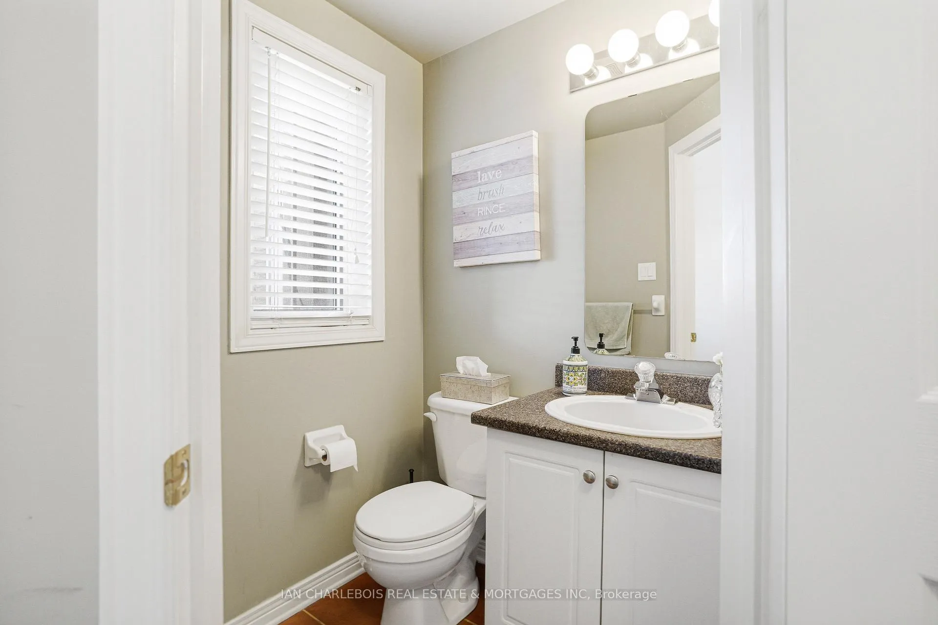 Photo 23 of 907 Markwick Crescent, Ottawa, Notting Hill/Summerside — HOMEH