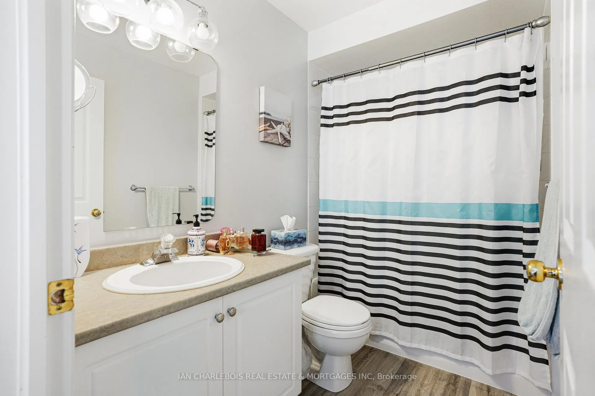 Photo 26 of 907 Markwick Crescent, Ottawa, Notting Hill/Summerside — HOMEH