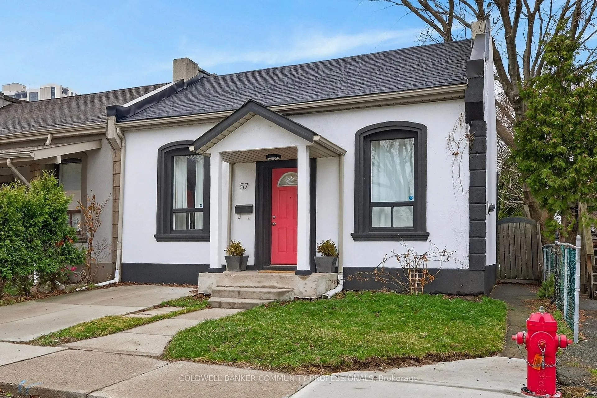 Photo 3 of 57 Steven Street, Hamilton, Landsdale — HOMEH