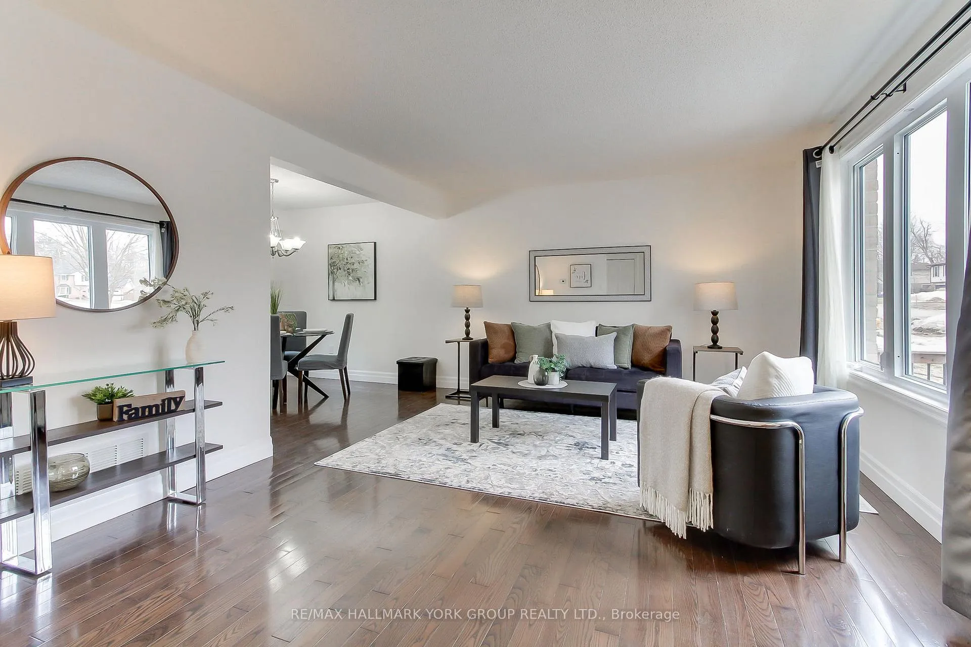 Photo 8 of 11 Shelley Lane, Barrie, Letitia Heights — HOMEH