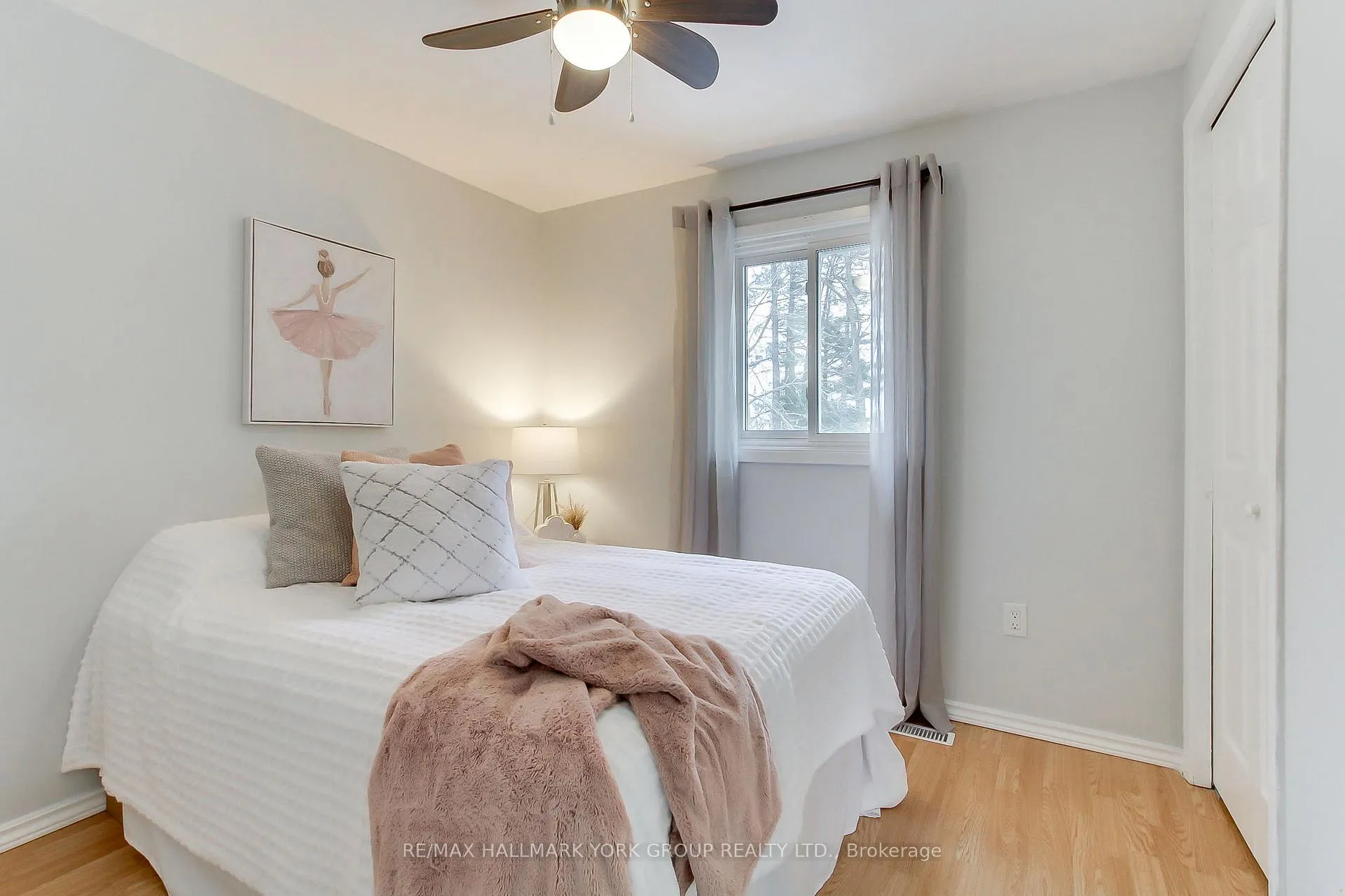 Photo 32 of 11 Shelley Lane, Barrie, Letitia Heights — HOMEH