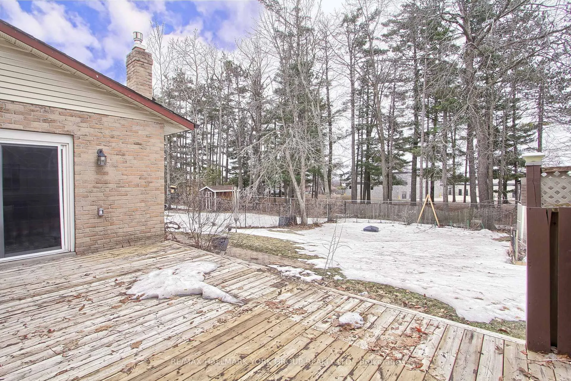 Photo 39 of 11 Shelley Lane, Barrie, Letitia Heights — HOMEH