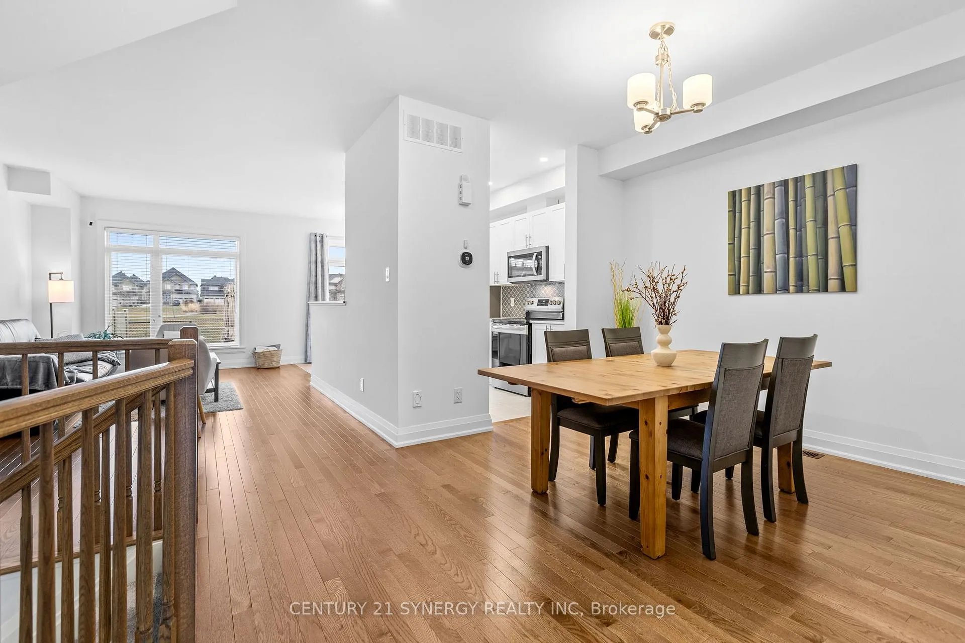 Photo 10 of 463 Fernside Street, Ottawa, Leitrim — HOMEH
