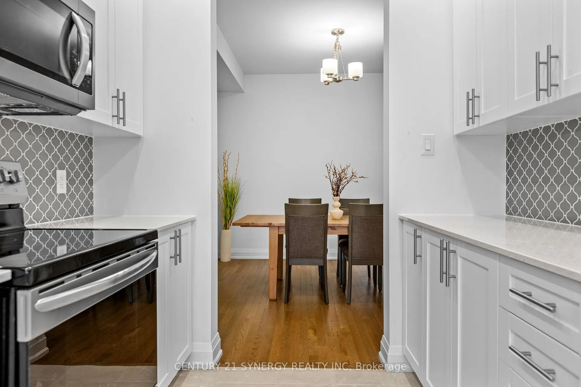 Photo 13 of 463 Fernside Street, Ottawa, Leitrim — HOMEH