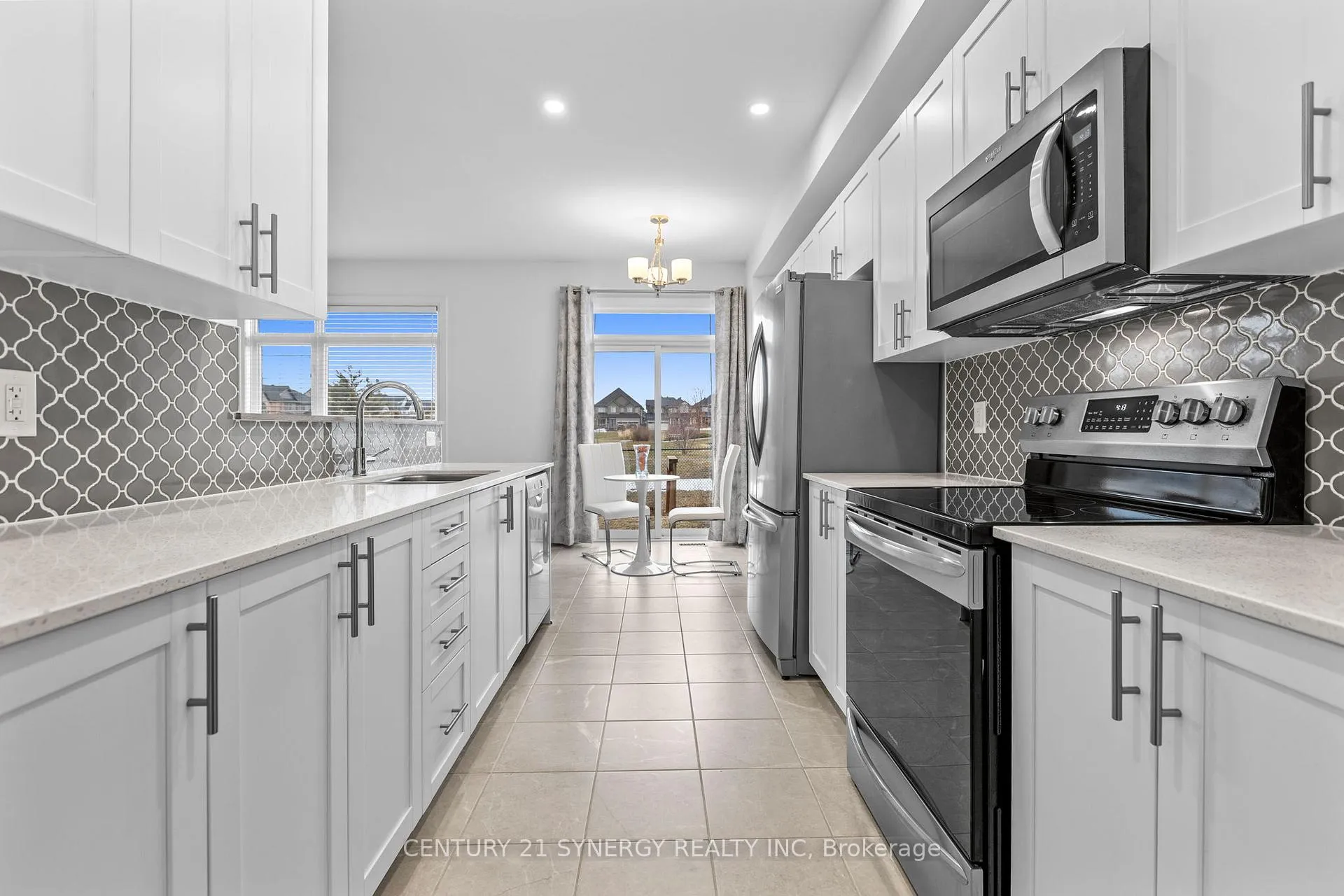 Photo 17 of 463 Fernside Street, Ottawa, Leitrim — HOMEH