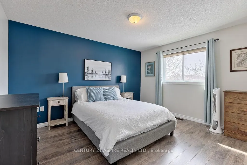 Photo 18 of 32 Highland Park Drive, Petawawa — HOMEH