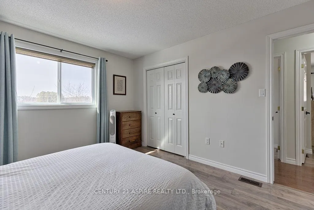Photo 19 of 32 Highland Park Drive, Petawawa — HOMEH
