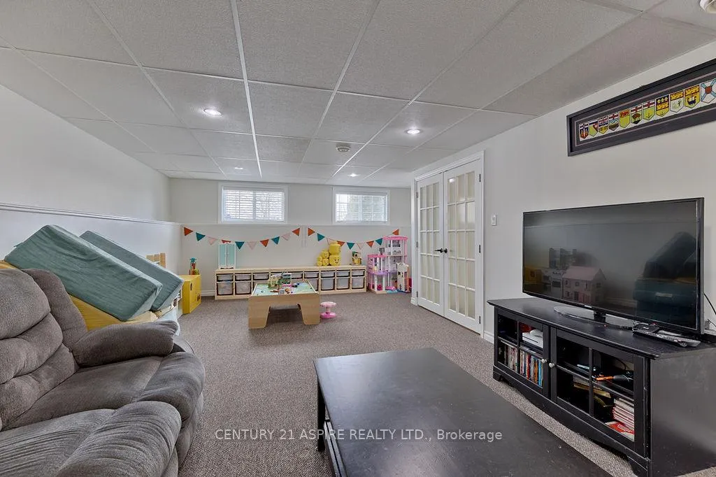 Photo 27 of 32 Highland Park Drive, Petawawa — HOMEH
