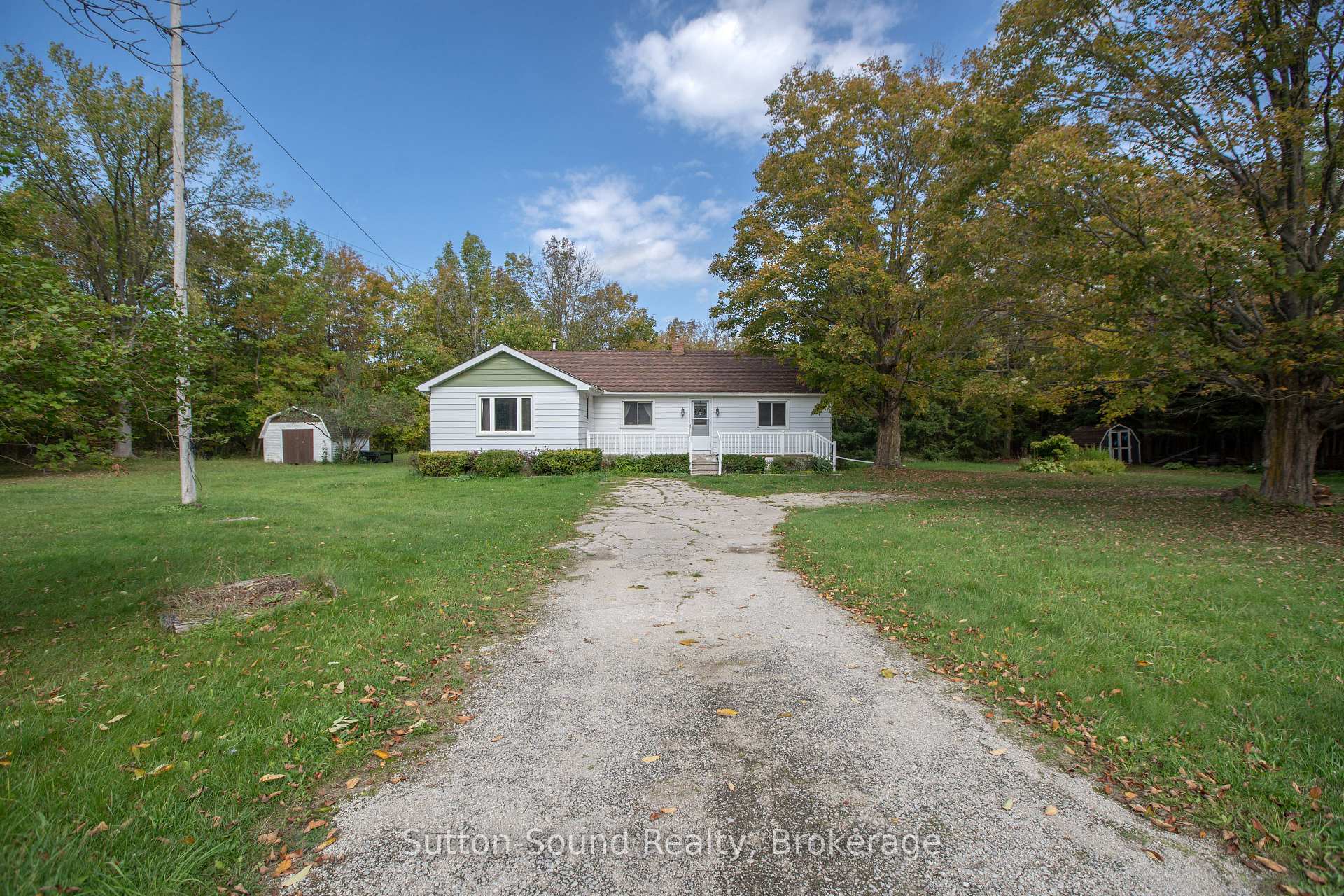 Photo 2 of 204521 Highway 26, Meaford — HOMEH