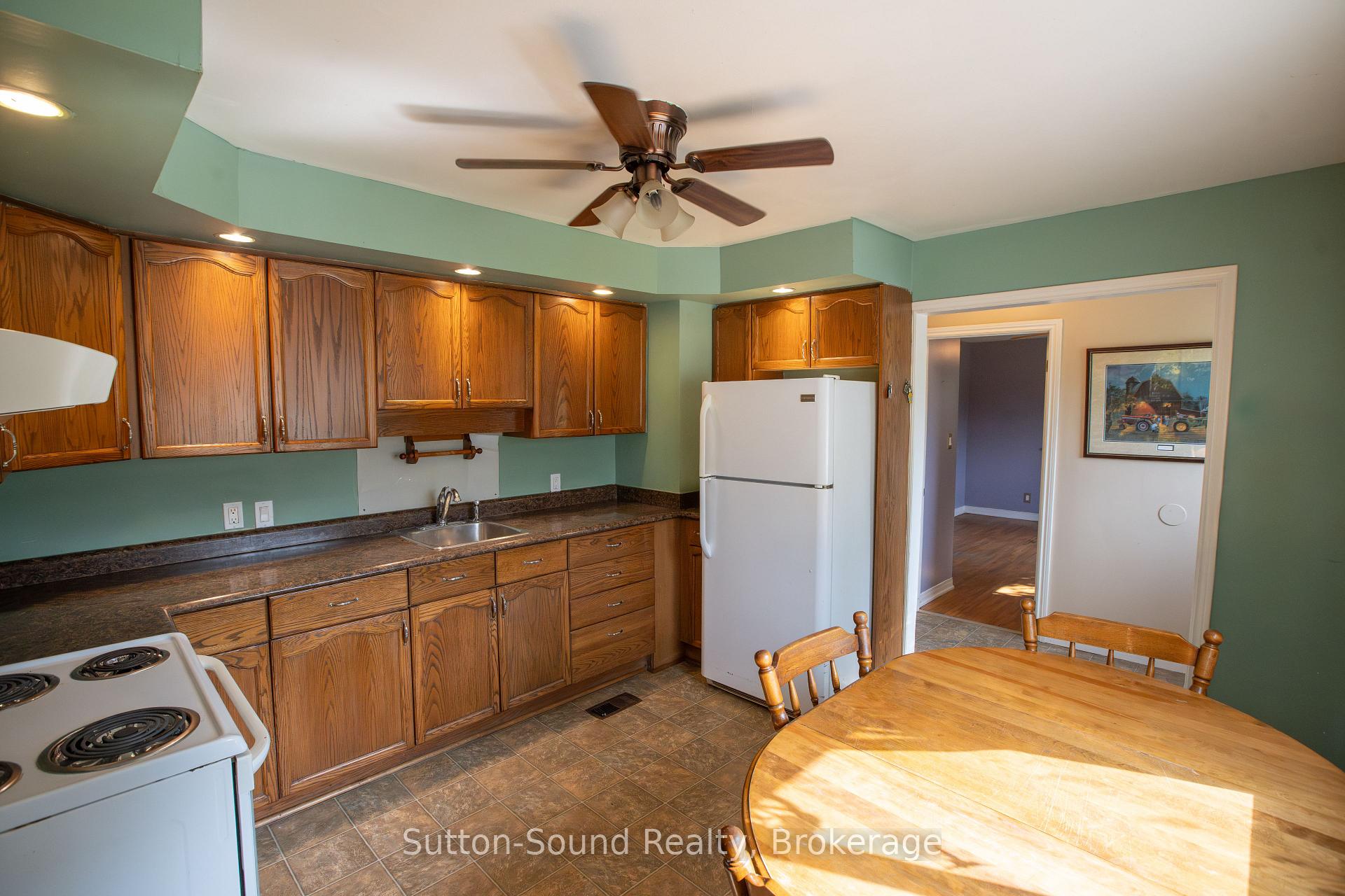 Photo 7 of 204521 Highway 26, Meaford — HOMEH