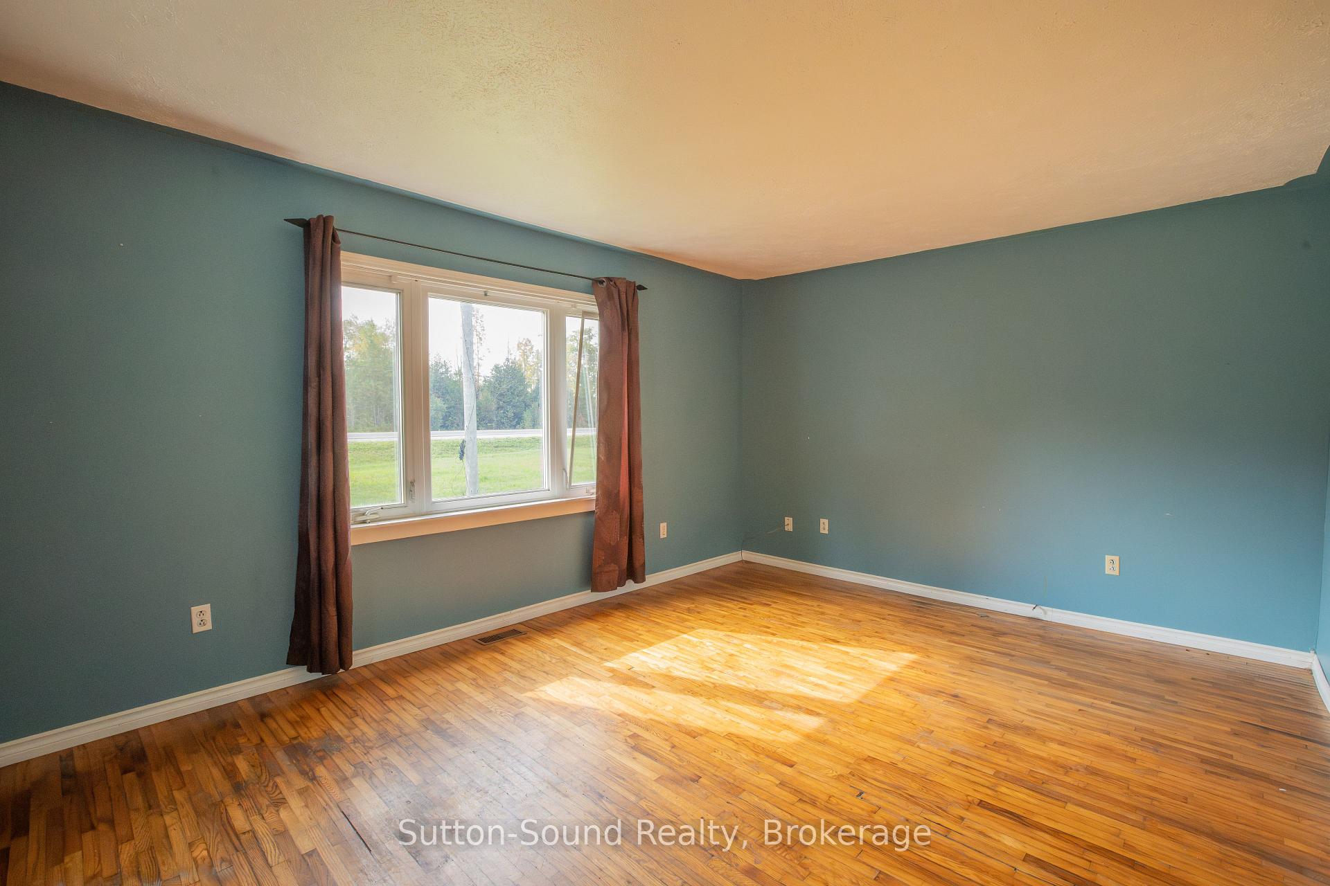 Photo 14 of 204521 Highway 26, Meaford — HOMEH