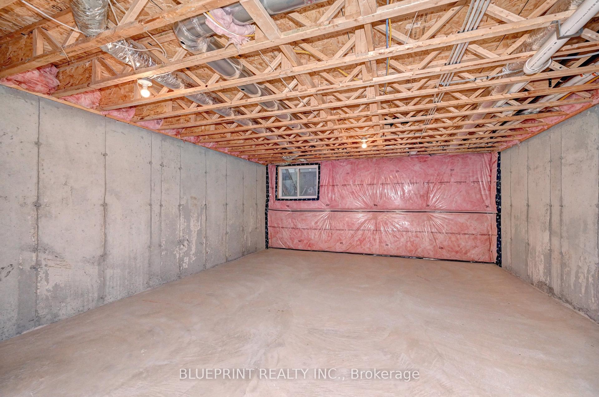 Photo 30 of 106 Woodedge Circle, Kitchener — HOMEH