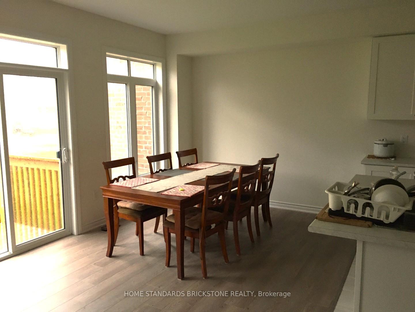 Photo 5 of 2225 Grainger Loop, Innisfil, Alcona — HOMEH