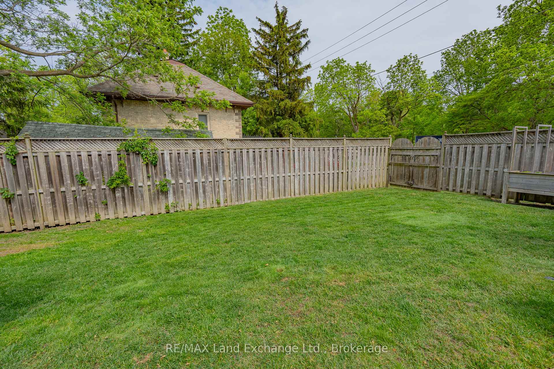 Photo 8 of 970 William Street, Kincardine — HOMEH