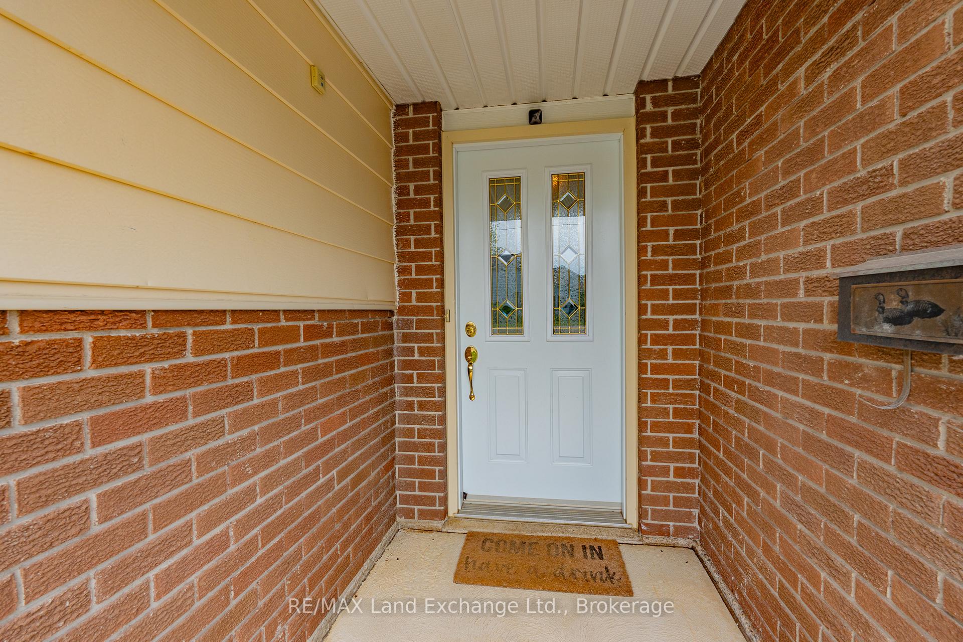 Photo 10 of 970 William Street, Kincardine — HOMEH