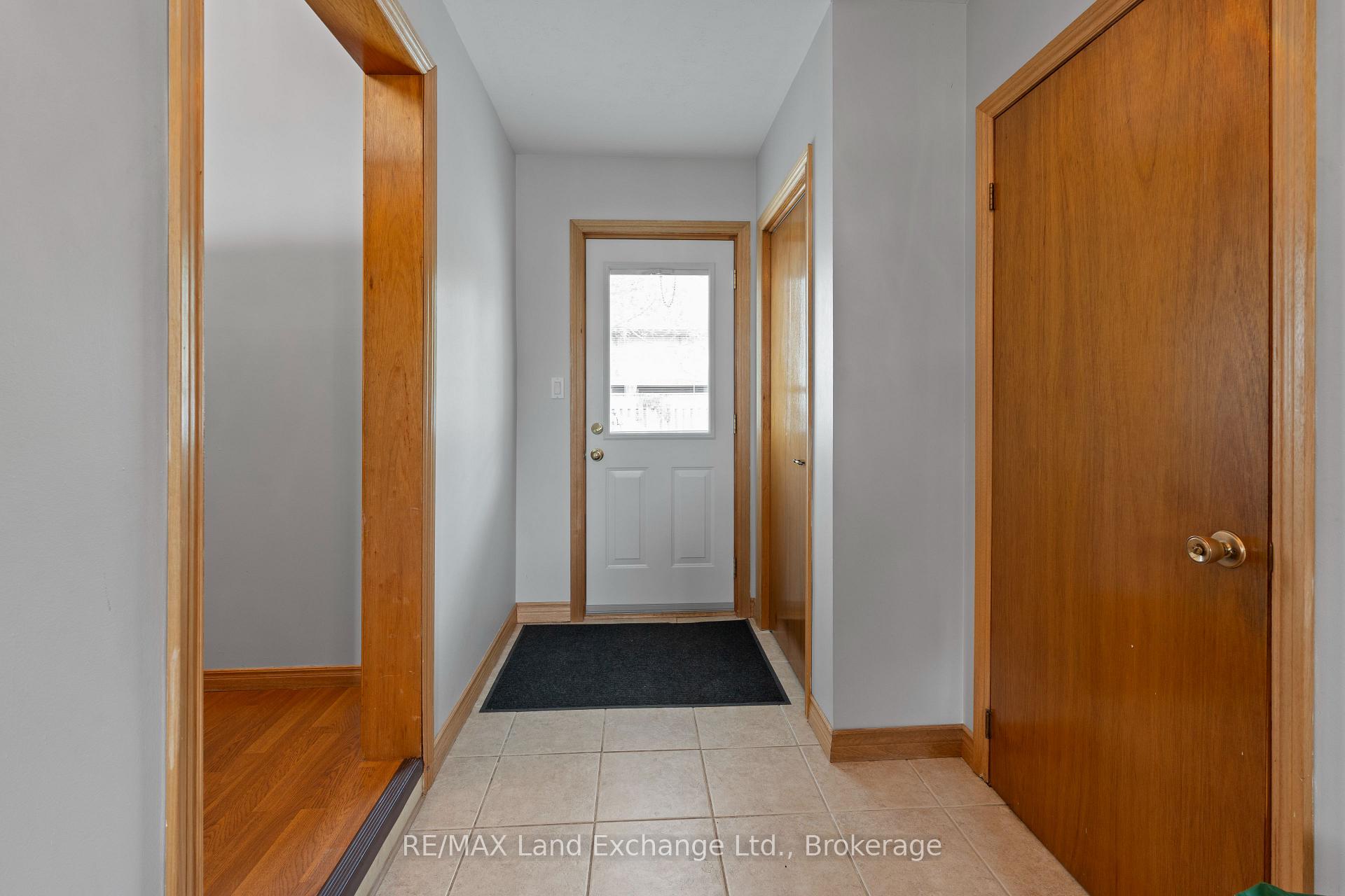 Photo 12 of 970 William Street, Kincardine — HOMEH