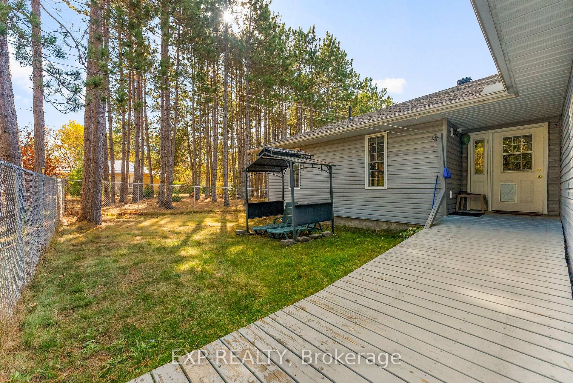Photo 36 of 10 Cybulski Road, Madawaska Valley, Madawaska Valley — HOMEH