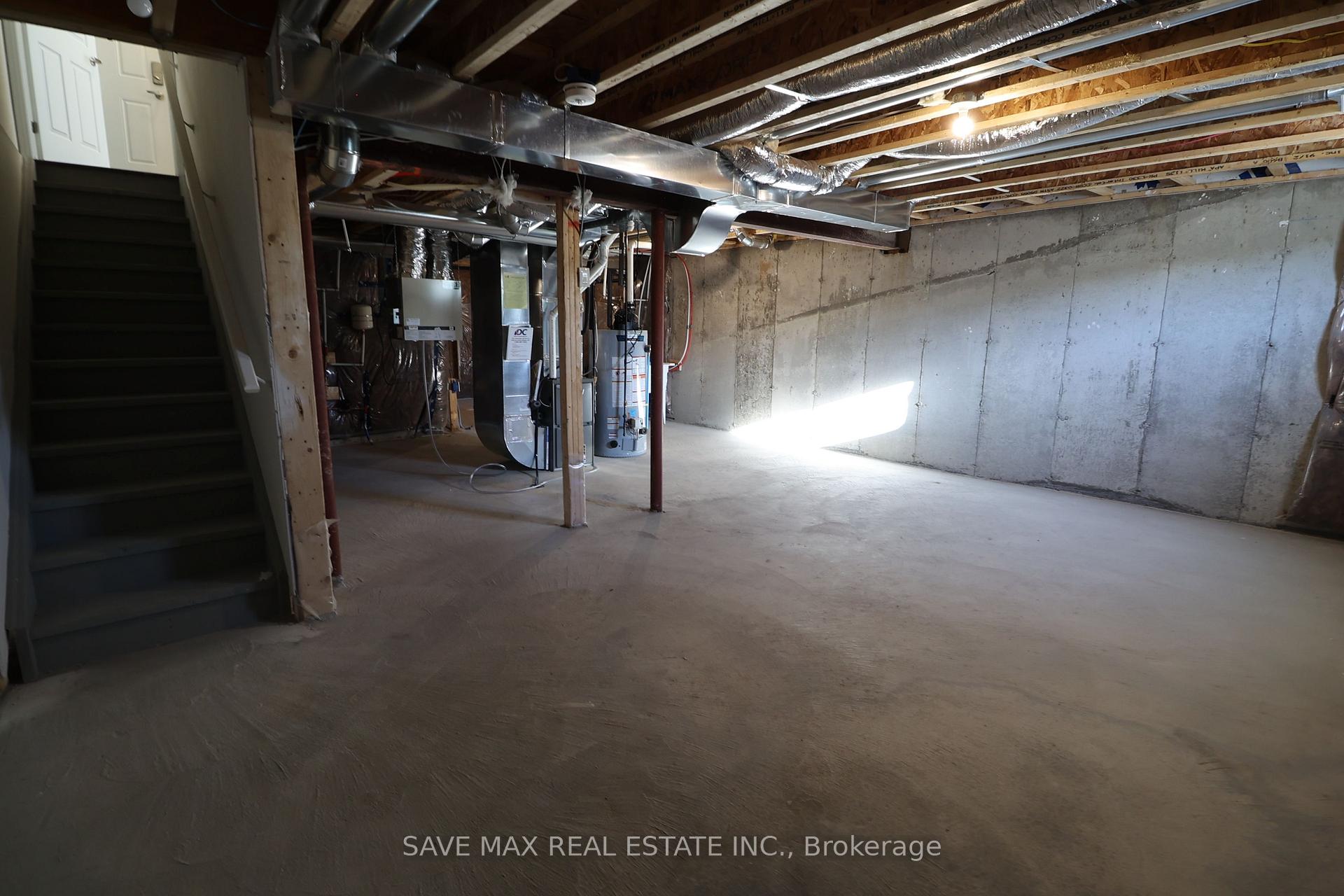 Photo 16 of 140 Forestwalk Street, Kitchener — HOMEH