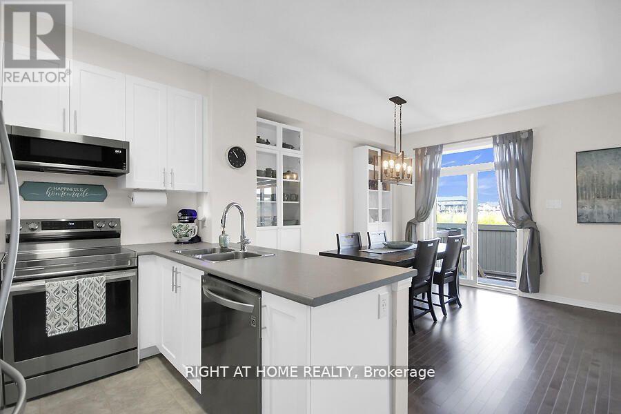Photo 15 of 507 Radiant Private, Ottawa, Kanata - Emerald Meadows/Trailwest — HOMEH