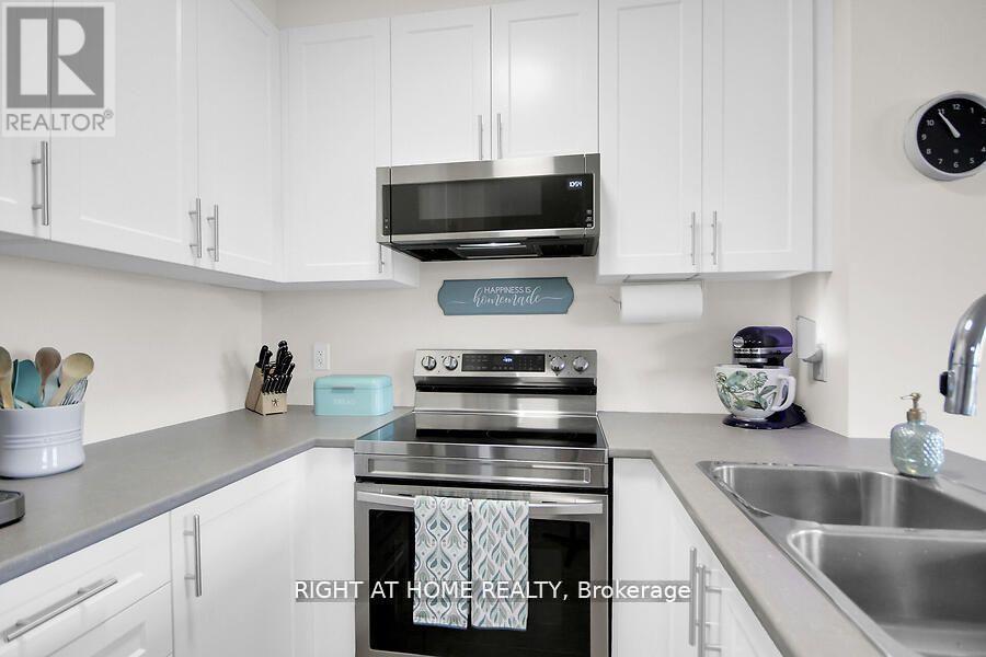 Photo 16 of 507 Radiant Private, Ottawa, Kanata - Emerald Meadows/Trailwest — HOMEH