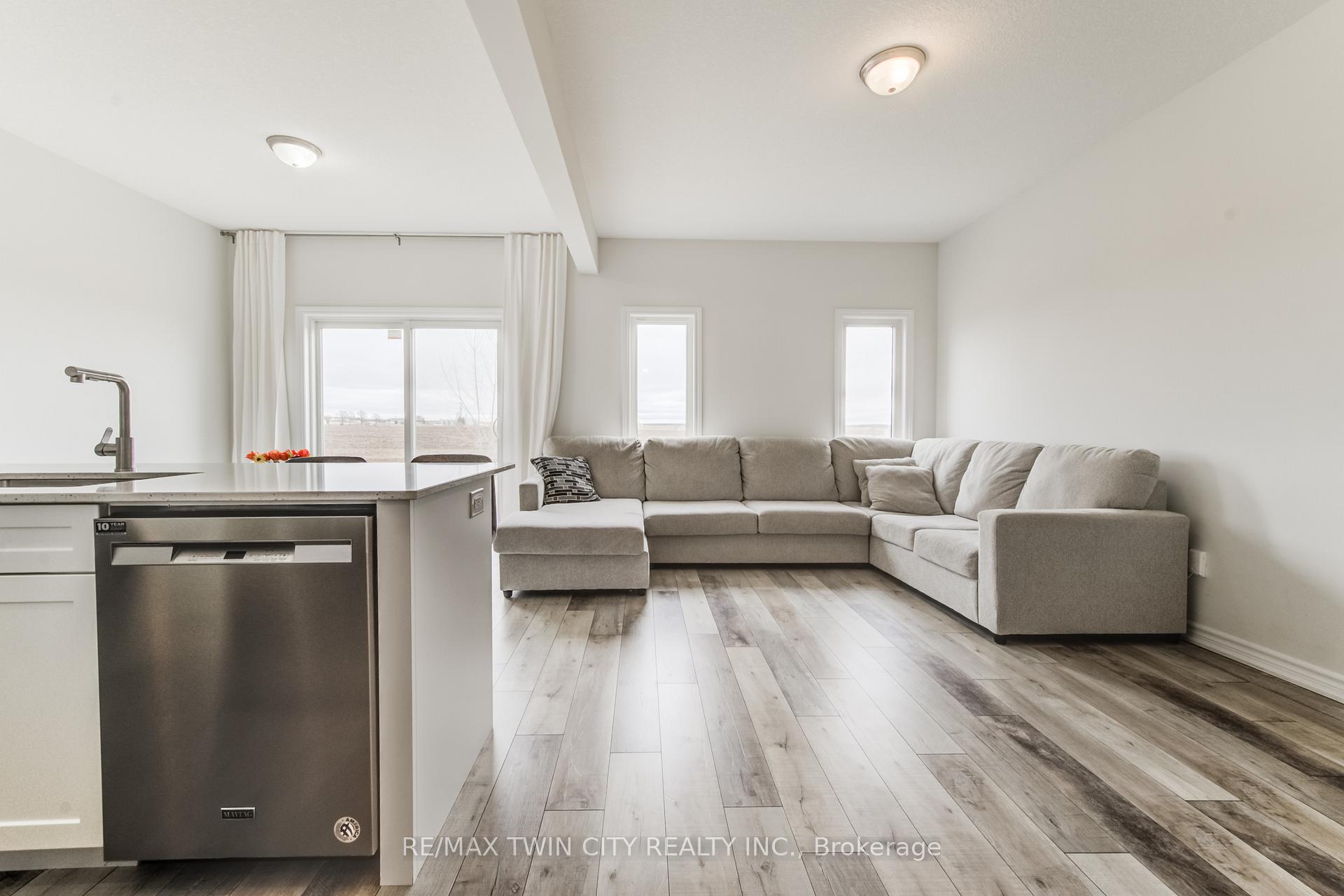 Photo 16 of 110 Maple Street, Mapleton, Rural Mapleton — HOMEH