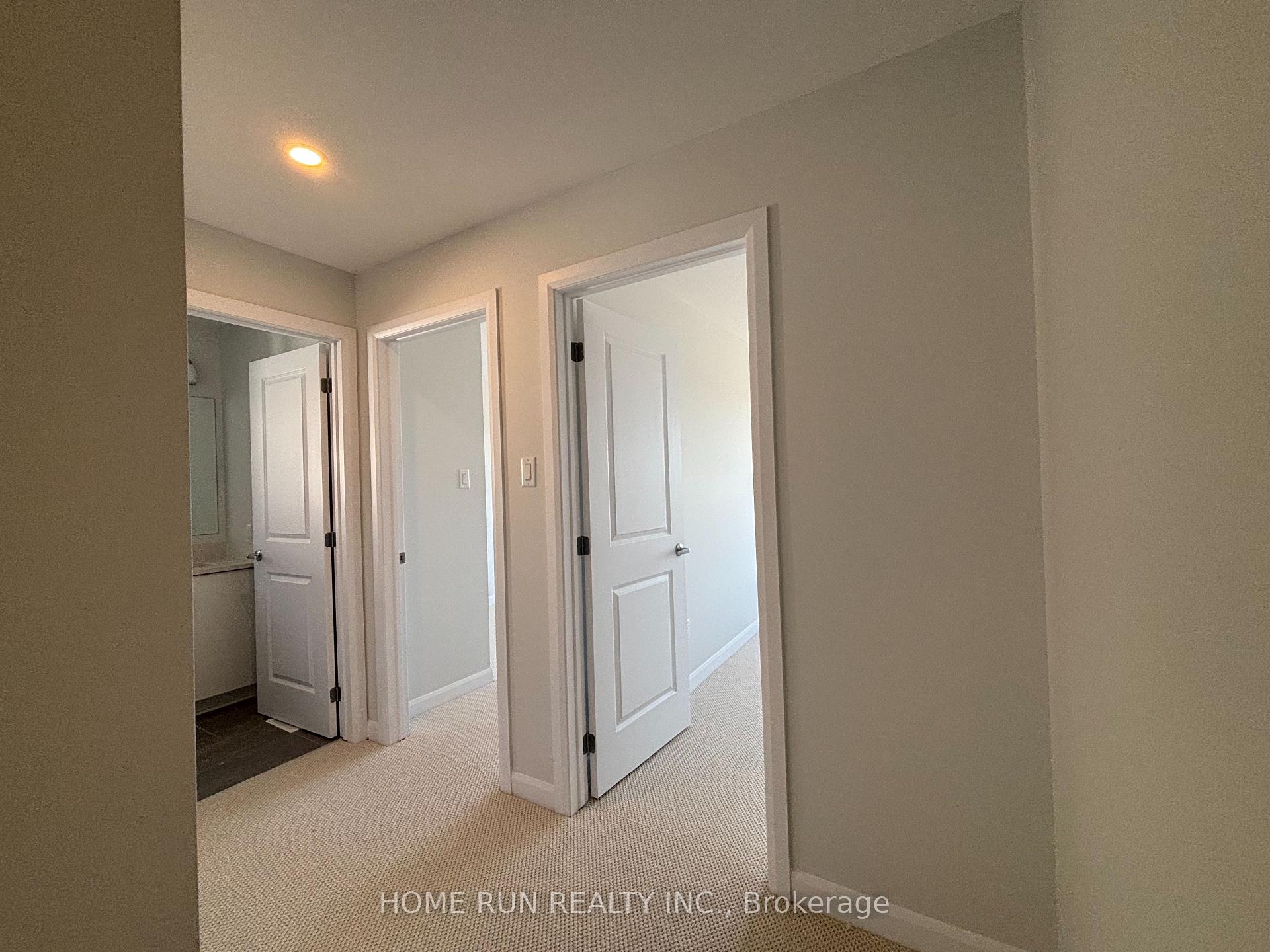 Photo 22 of 822 Fairline Row, Ottawa, Kanata - Emerald Meadows/Trailwest — HOMEH