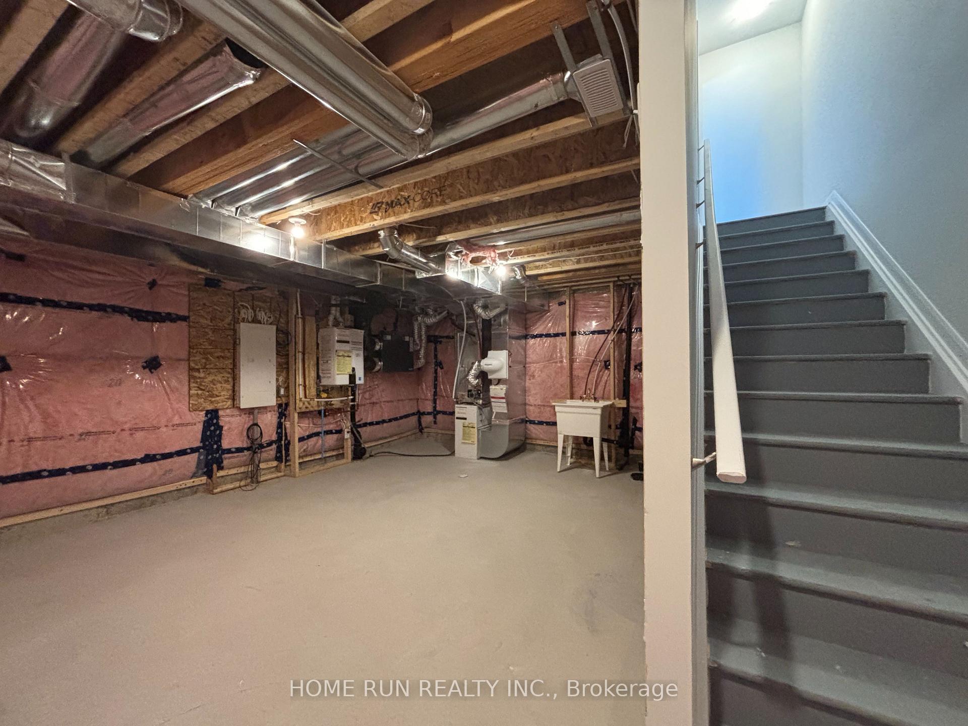 Photo 31 of 822 Fairline Row, Ottawa, Kanata - Emerald Meadows/Trailwest — HOMEH
