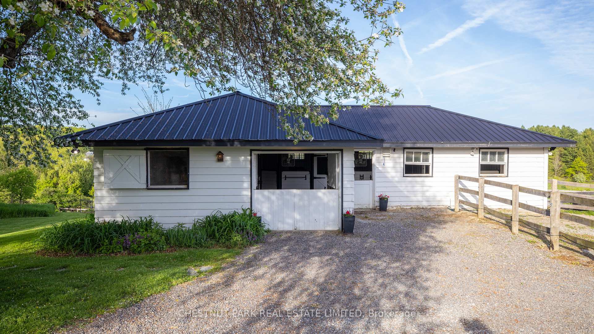 Photo 38 of 13825 8th Concession, King, Rural King — HOMEH