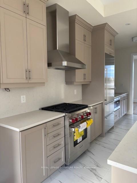 Photo 3 of 452 York Downs Boulevard, Markham, Cachet — HOMEH