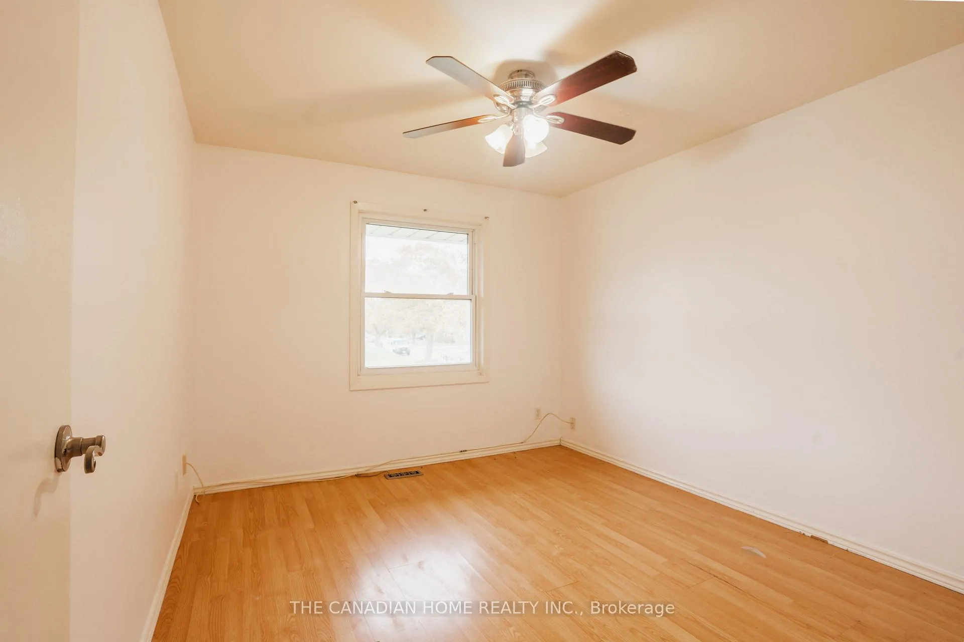 Photo 61 of 115 Hillsborough Crescent, Kitchener — HOMEH