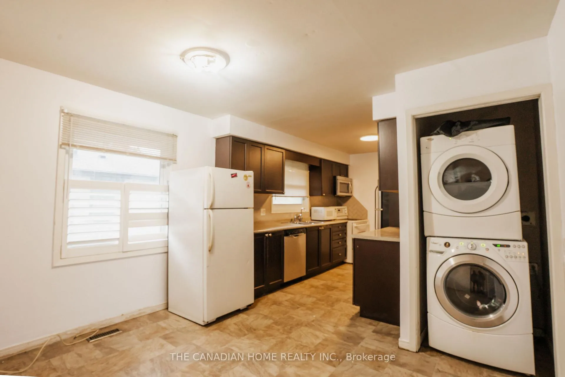 Photo 74 of 115 Hillsborough Crescent, Kitchener — HOMEH