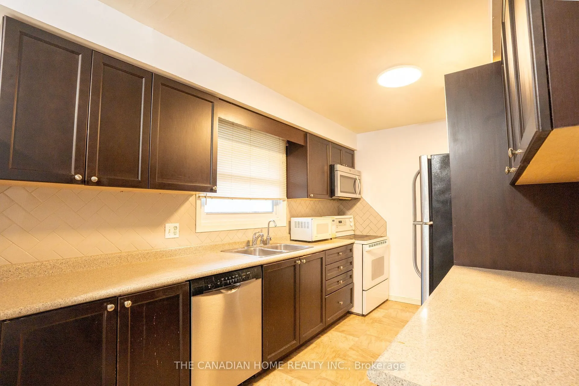 Photo 82 of 115 Hillsborough Crescent, Kitchener — HOMEH