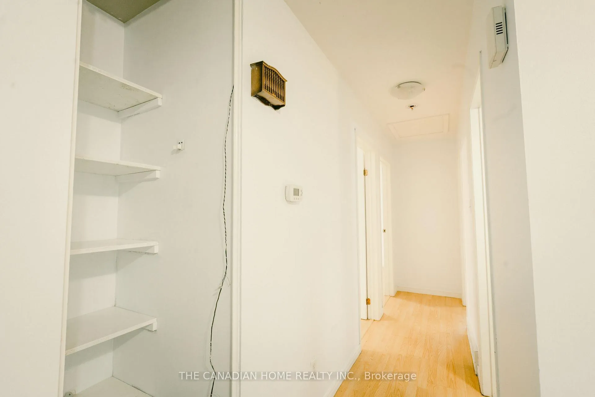 Photo 124 of 115 Hillsborough Crescent, Kitchener — HOMEH